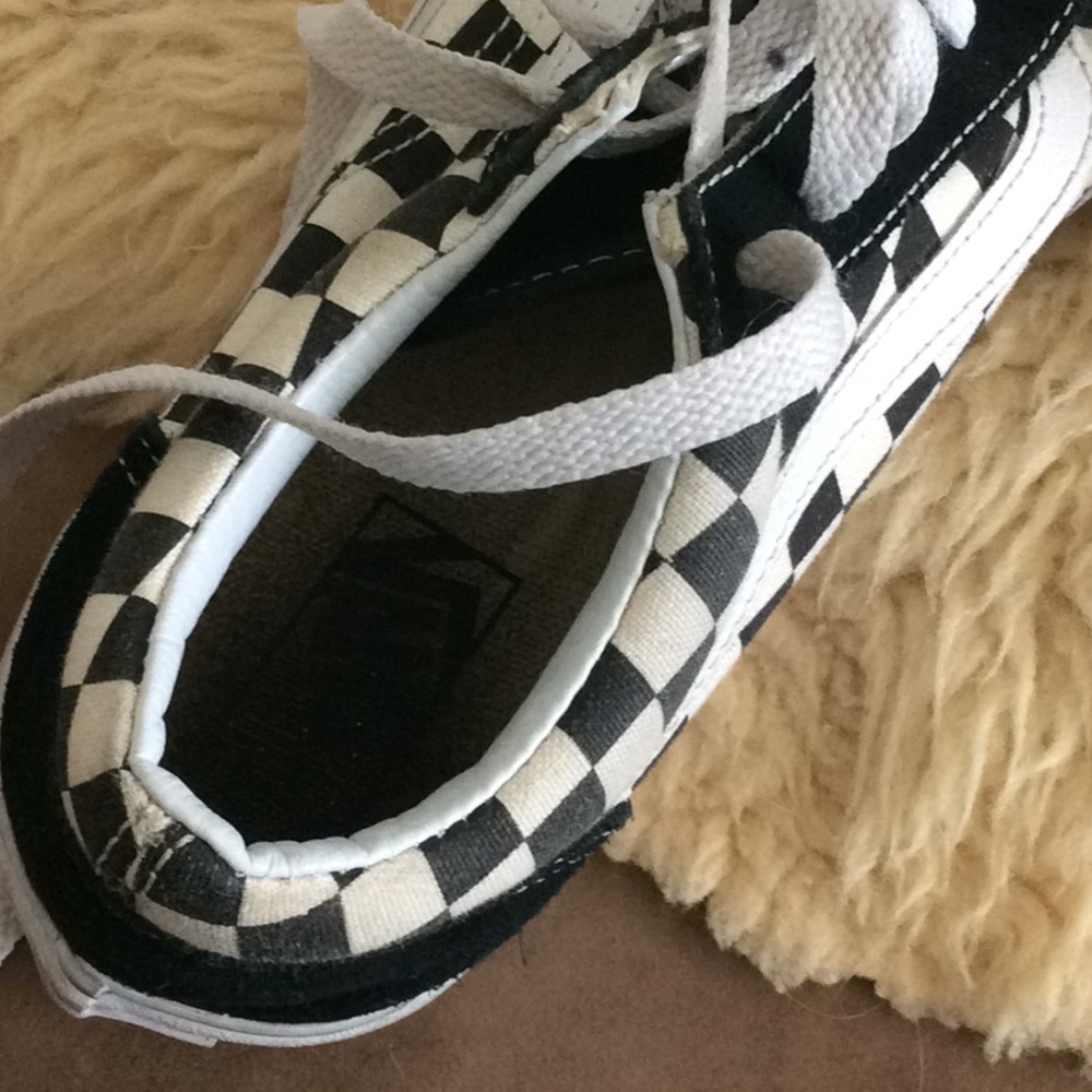 Check Vans - Picture 5 of 5